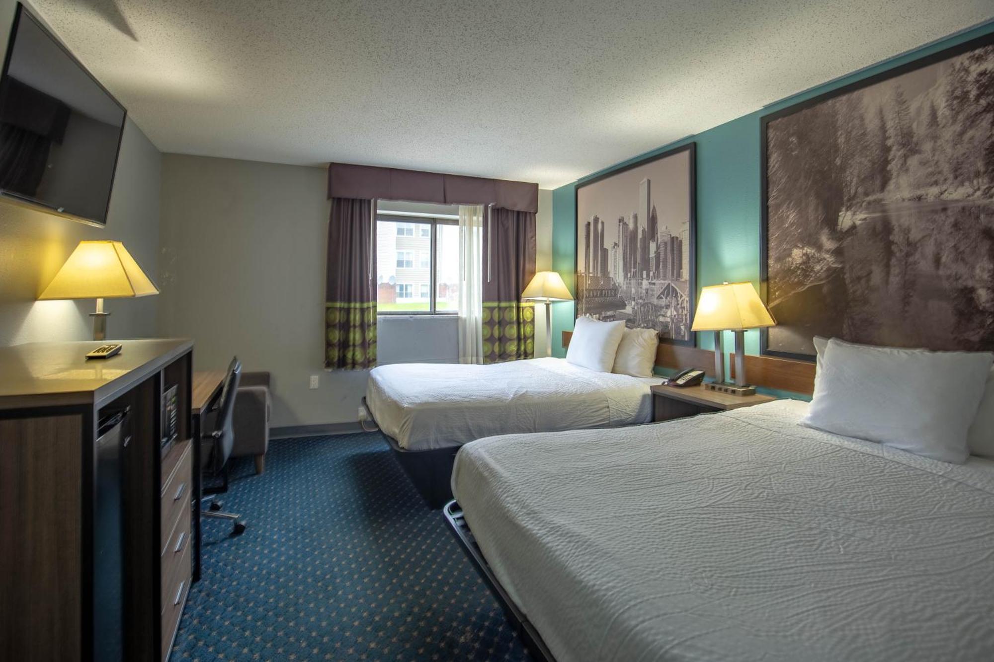 Super 8 By Wyndham I-90 Casino District Hotel